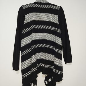 Torrid Black/White Knit Cardigan